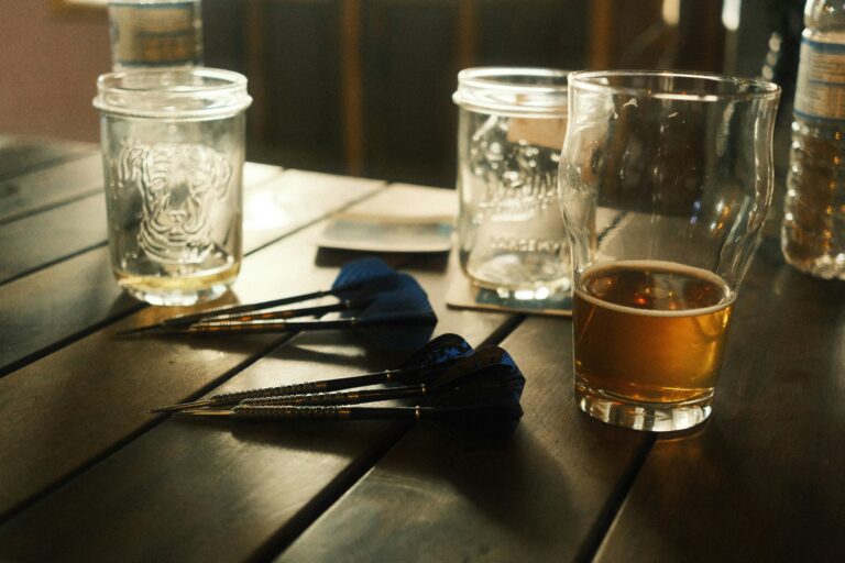 Darts Geschenkidee entdecken: So finden Sie das ideale Pfeile-Set fürs Spielen Dartpfeile als Geschenkidee ideal für Anfänger und erfahrene Spieler