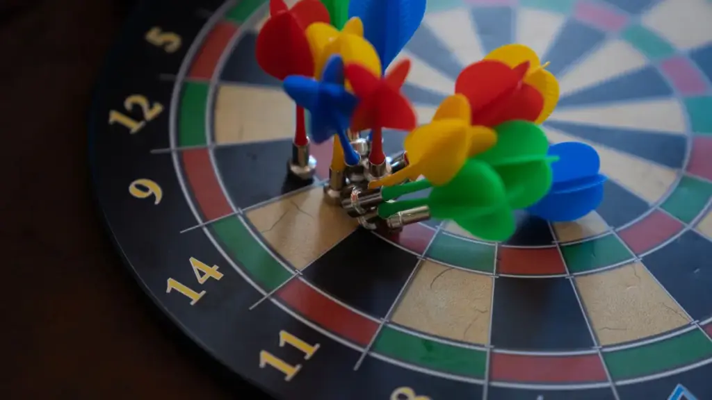 Dart Flights, Shafts und Spitzen